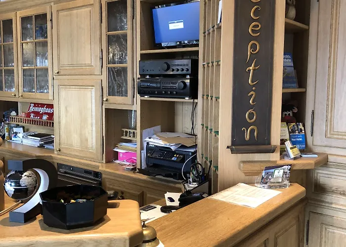 - Restaurant Reher Hof Hotel Hagen (Arnsberg)