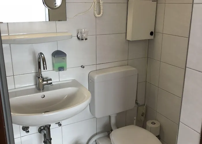 - Restaurant Reher Hof Hagen (Arnsberg)